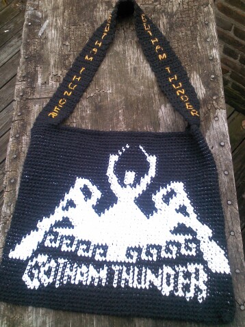 Detailed image 5 of Gotham Thunder dragon boat team bag