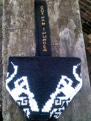 Detailed image 6 of Gotham Thunder dragon boat team bag