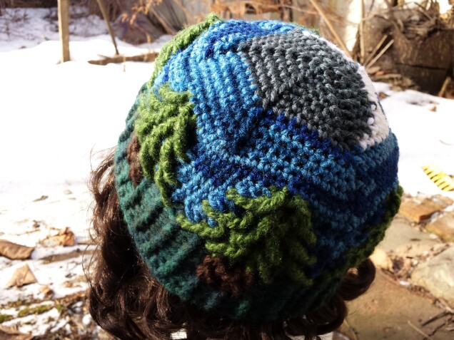 Detailed image 5 of crescent moon treeline hat