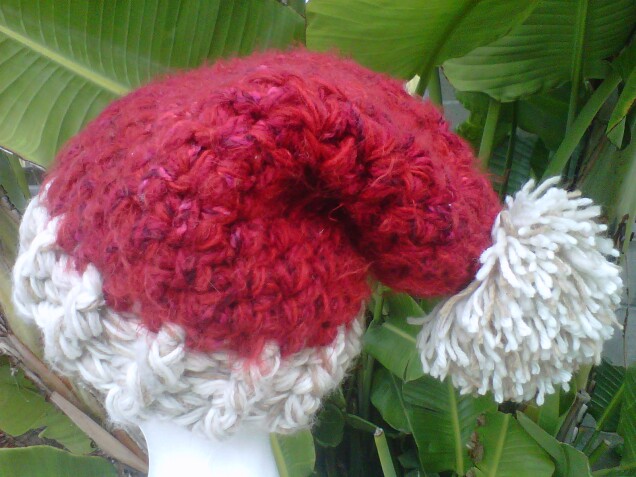 Detailed image 2 of Santa chunky pompom hat