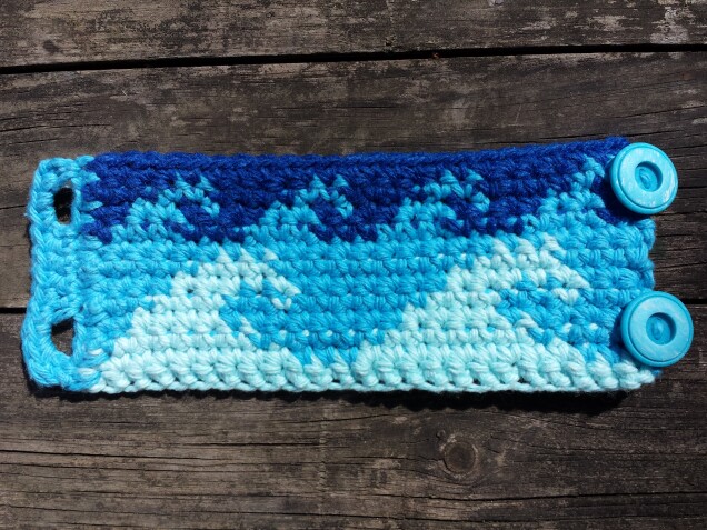 Detailed image 1 of ocean waves cuff bracelet