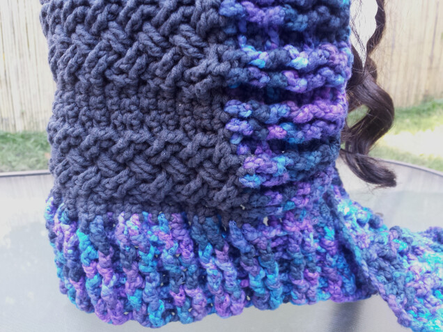 Detailed image 5 of braided cables hood with scarf