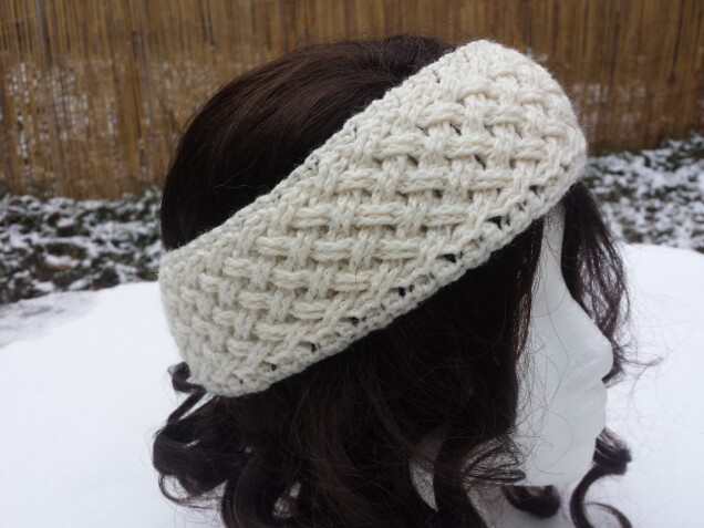 Detailed image 4 of braided woven cables earwarmer headband