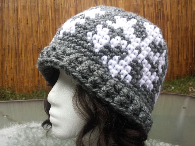 Detailed image 6 of snowflakes hat