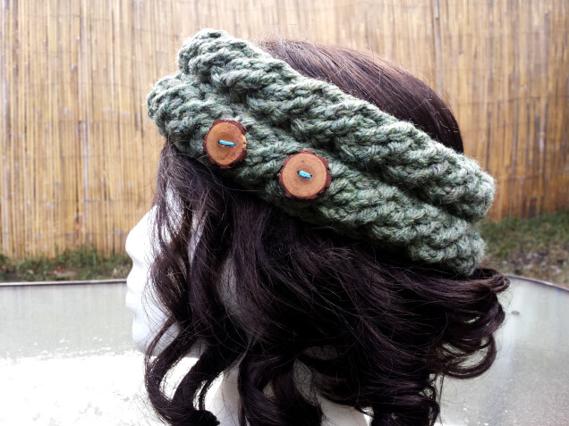 Detailed image 5 of green cables earwarmer headband