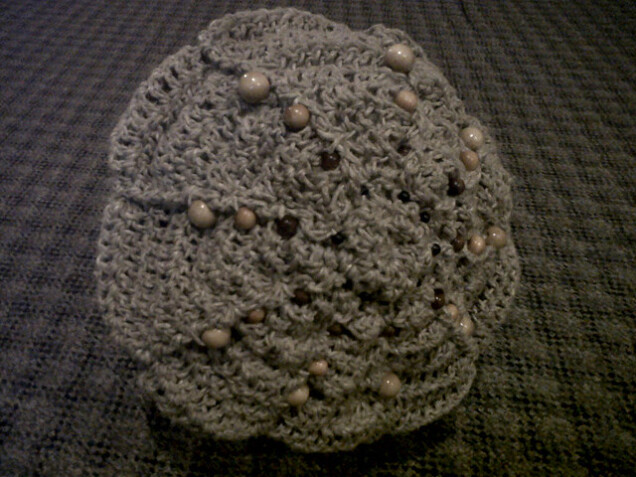 Detailed image 3 of hemp tam hat with wood beads & visor
