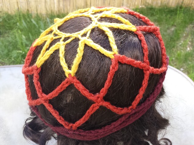 Detailed image 1 of openwork gypsy net cap