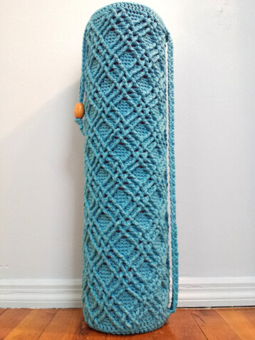 Detailed image 4 of woven cables cotton yoga mat bag