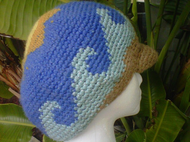 Detailed image 5 of Cali beach scene tam hat with visor