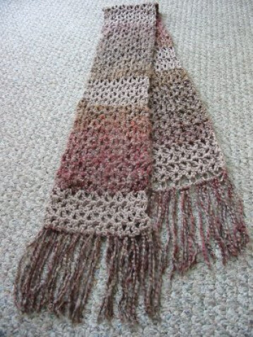 Detailed image 1 of beach-tone stripe variegated scarf