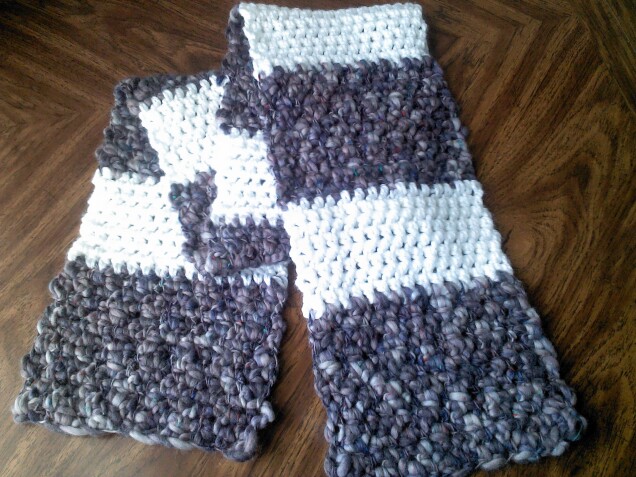 Detailed image 1 of purple variegated & white stripe scarf