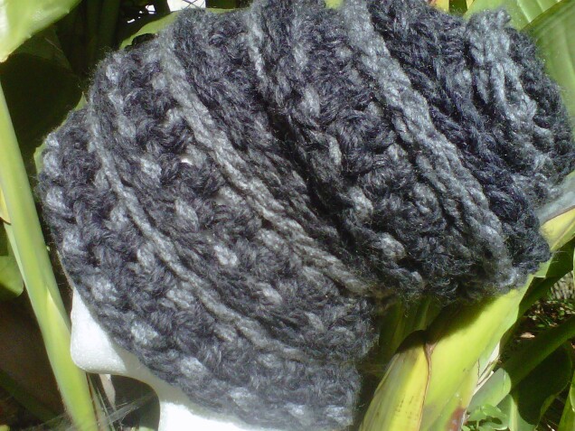 Detailed image 2 of grays small slouch hat
