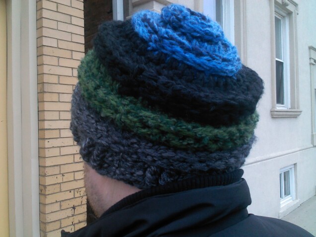 Detailed image 1 of blue, black, green, & gray slouch hat