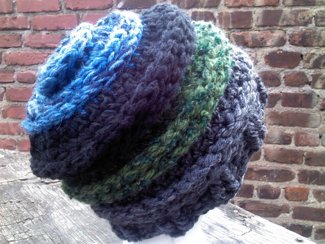 Detailed image 3 of blue, black, green, & gray slouch hat